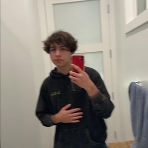 Meet your Posher, Seth